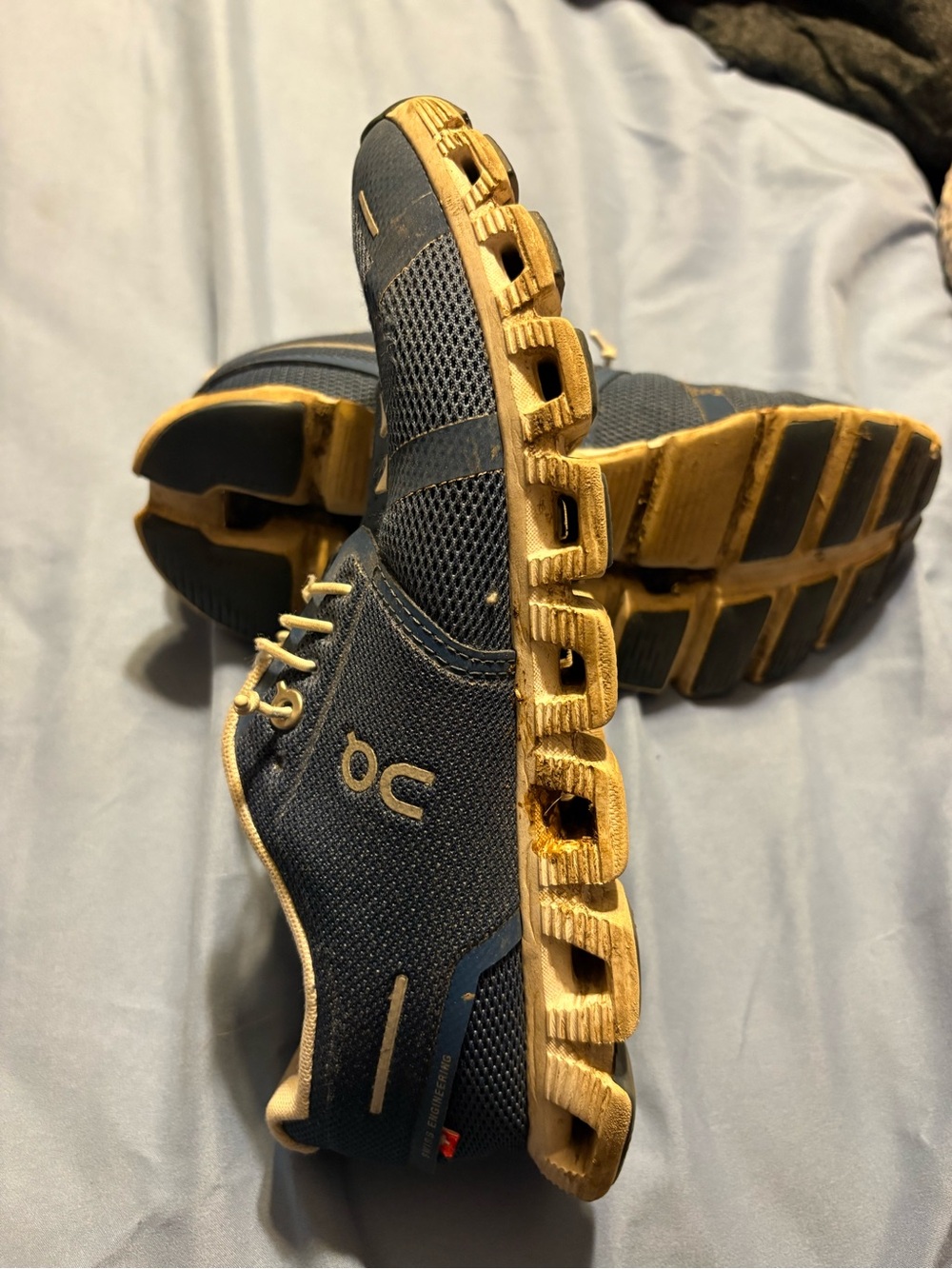 On Cloud Women's Athletic Shoes - Navy Blue